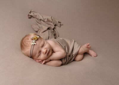 newborn photography on neutral colours